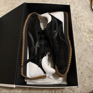 Loewe Men’s flow runner sneakers